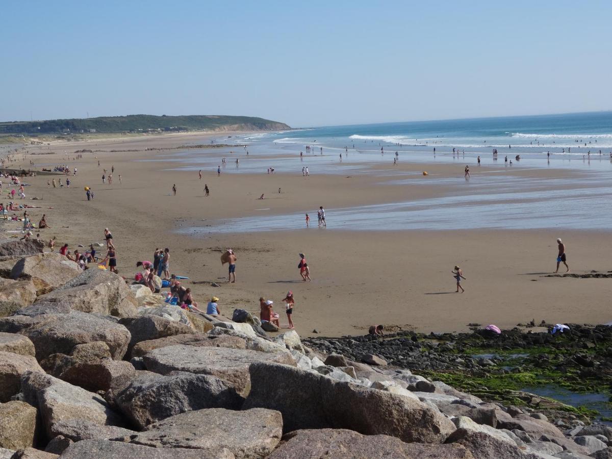 Gite "Rose Des Sables" - 800M De La Plage De Surtainville, Proche Commerces - Piscine En Juillet Et Aout Habitación foto